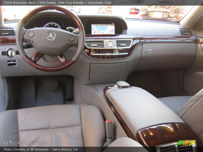 Flint Grey Metallic / Grey/Dark Grey 2009 Mercedes-Benz S 550 Sedan