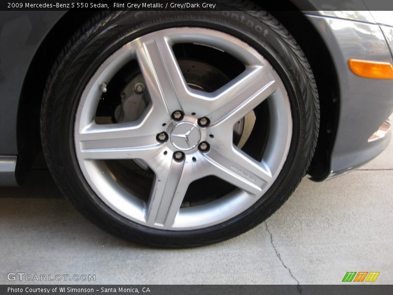 Flint Grey Metallic / Grey/Dark Grey 2009 Mercedes-Benz S 550 Sedan