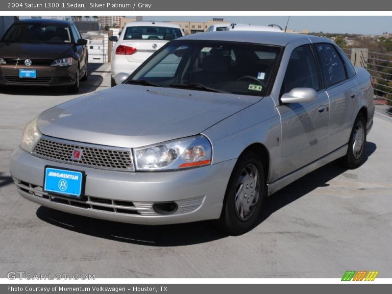 Silver Platinum / Gray 2004 Saturn L300 1 Sedan