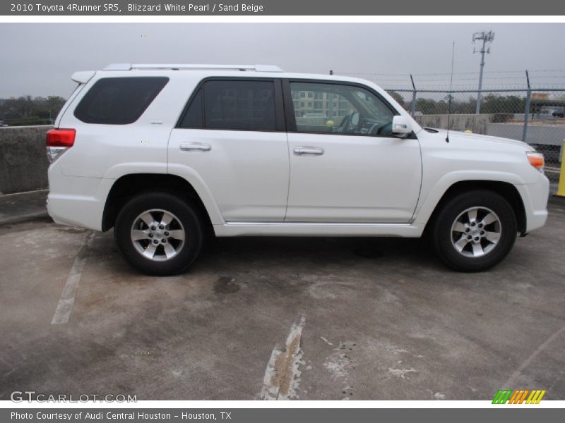 Blizzard White Pearl / Sand Beige 2010 Toyota 4Runner SR5