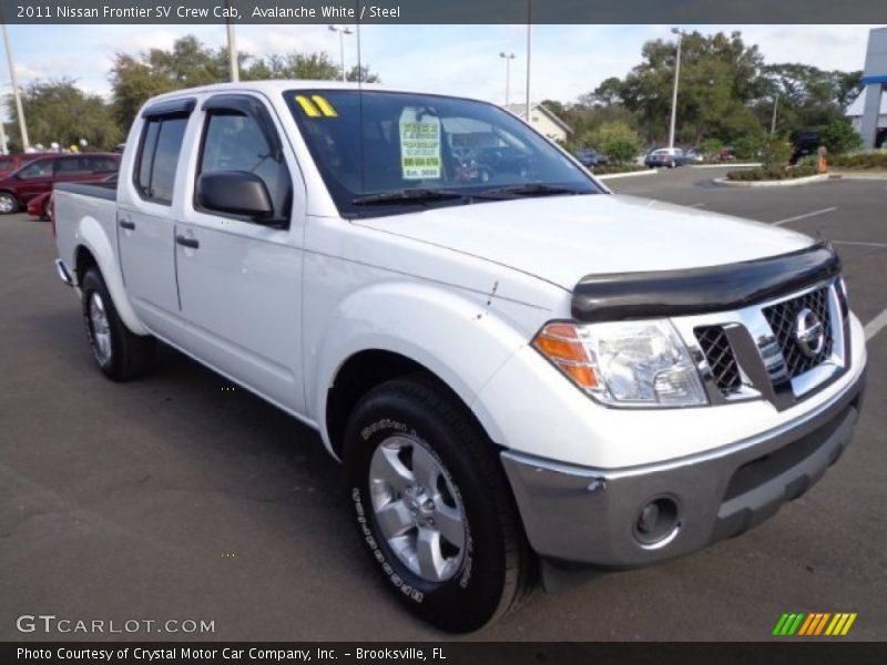 Avalanche White / Steel 2011 Nissan Frontier SV Crew Cab