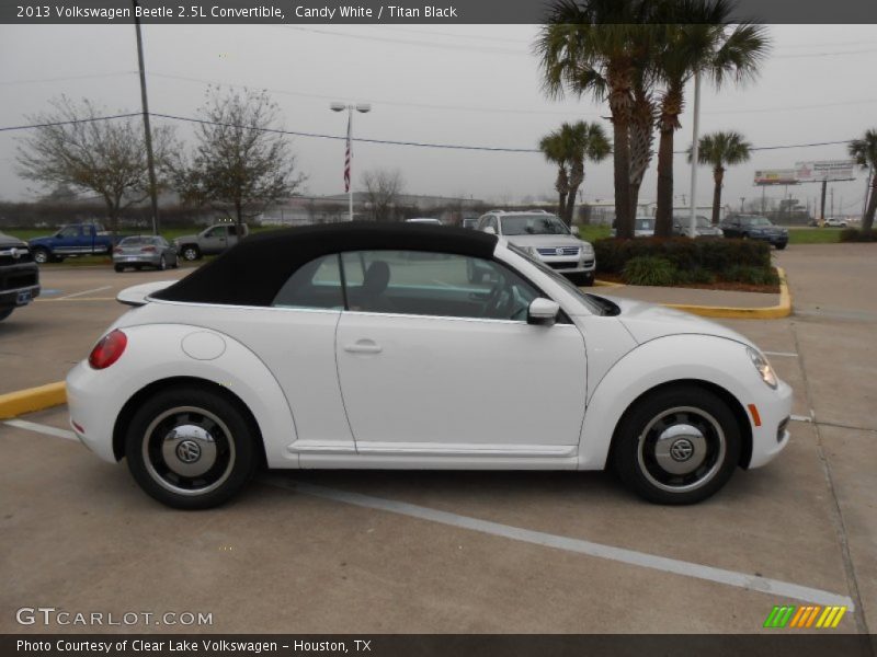 Candy White / Titan Black 2013 Volkswagen Beetle 2.5L Convertible