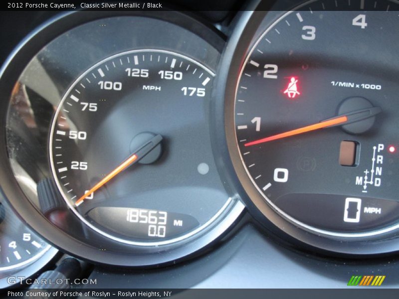 Classic Silver Metallic / Black 2012 Porsche Cayenne