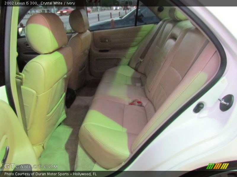 Crystal White / Ivory 2002 Lexus IS 300