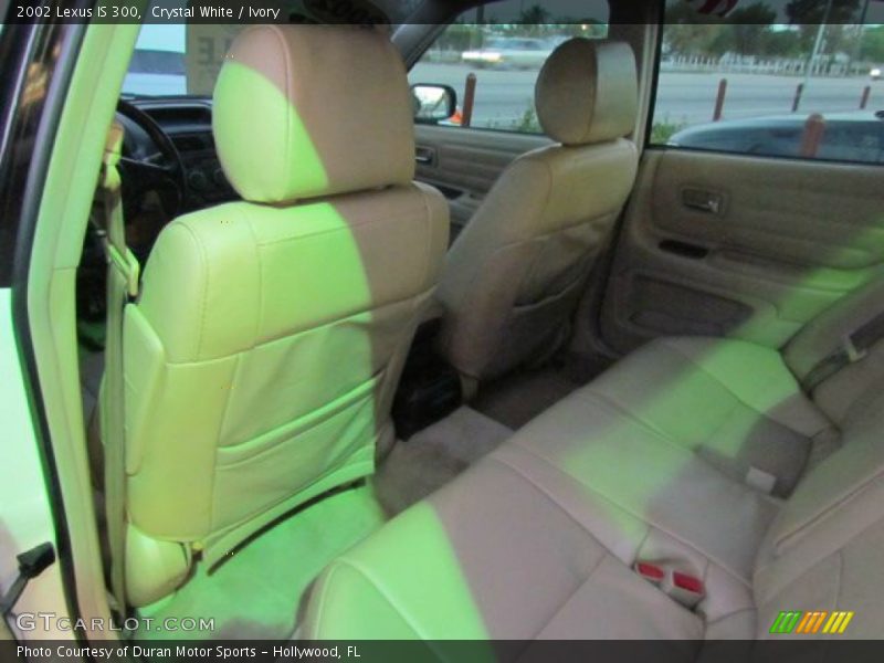 Crystal White / Ivory 2002 Lexus IS 300