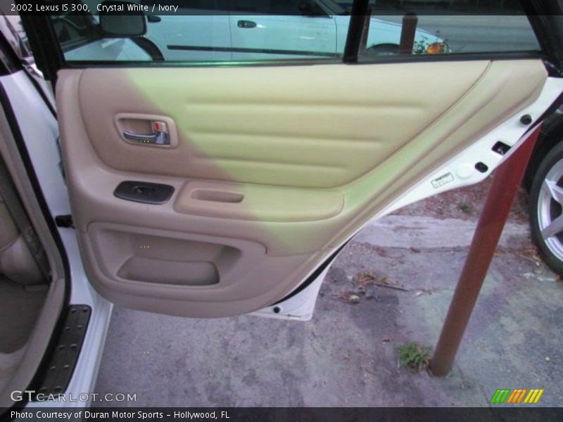 Crystal White / Ivory 2002 Lexus IS 300