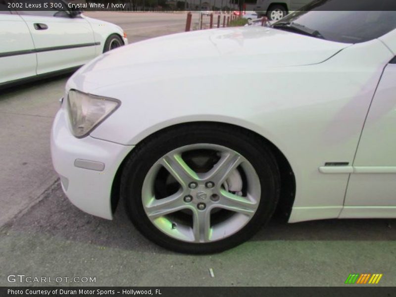 Crystal White / Ivory 2002 Lexus IS 300