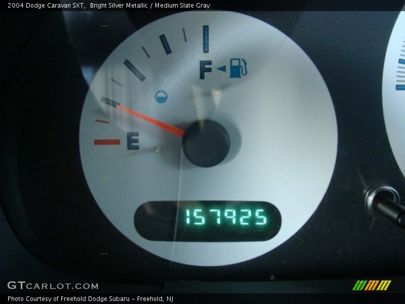 Bright Silver Metallic / Medium Slate Gray 2004 Dodge Caravan SXT