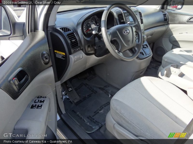 Clear Silver / Gray 2009 Kia Sedona LX