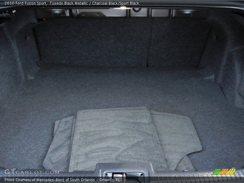  2010 Fusion Sport Trunk