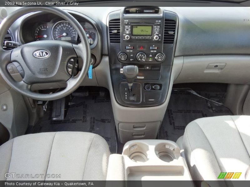 Clear Silver / Gray 2009 Kia Sedona LX