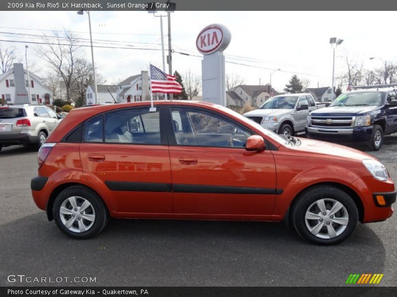 Sunset Orange / Gray 2009 Kia Rio Rio5 LX Hatchback