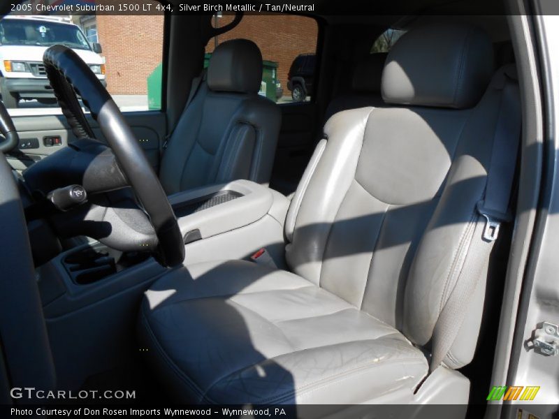 Silver Birch Metallic / Tan/Neutral 2005 Chevrolet Suburban 1500 LT 4x4