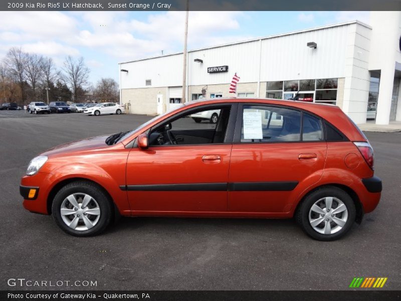  2009 Rio Rio5 LX Hatchback Sunset Orange