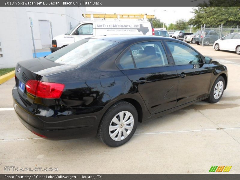 Black Uni / Titan Black 2013 Volkswagen Jetta S Sedan