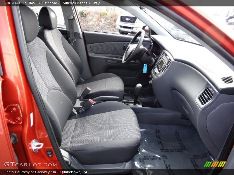  2009 Rio Rio5 LX Hatchback Gray Interior