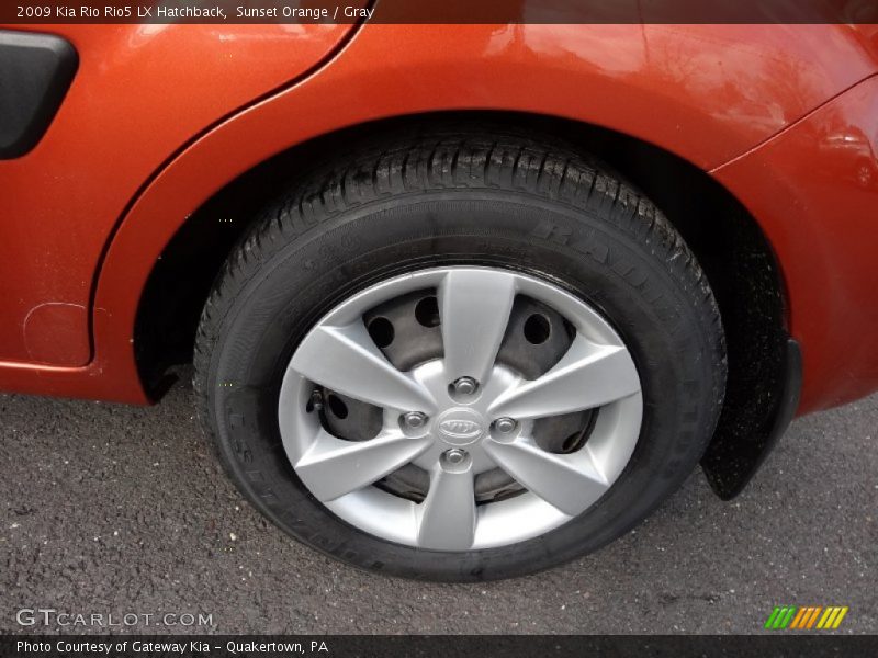  2009 Rio Rio5 LX Hatchback Wheel