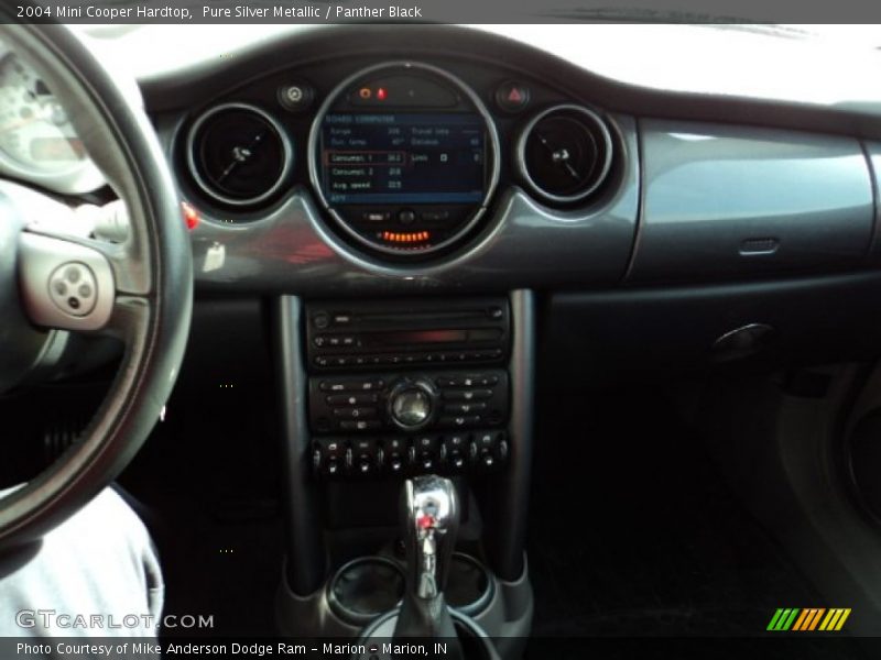 Pure Silver Metallic / Panther Black 2004 Mini Cooper Hardtop