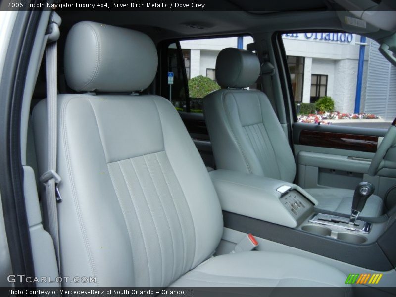 Silver Birch Metallic / Dove Grey 2006 Lincoln Navigator Luxury 4x4