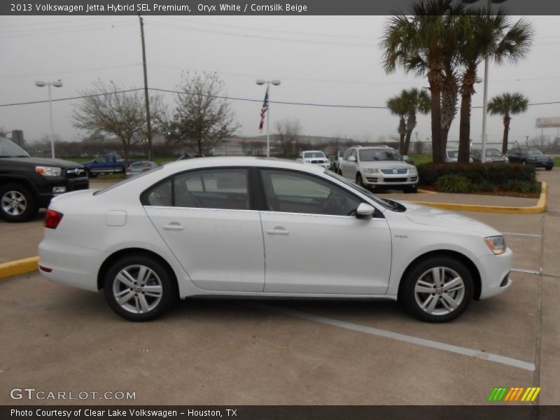 Oryx White / Cornsilk Beige 2013 Volkswagen Jetta Hybrid SEL Premium