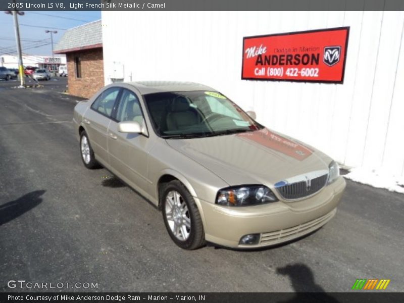 Light French Silk Metallic / Camel 2005 Lincoln LS V8