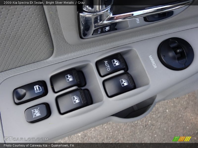 Bright Silver Metallic / Gray 2009 Kia Spectra EX Sedan