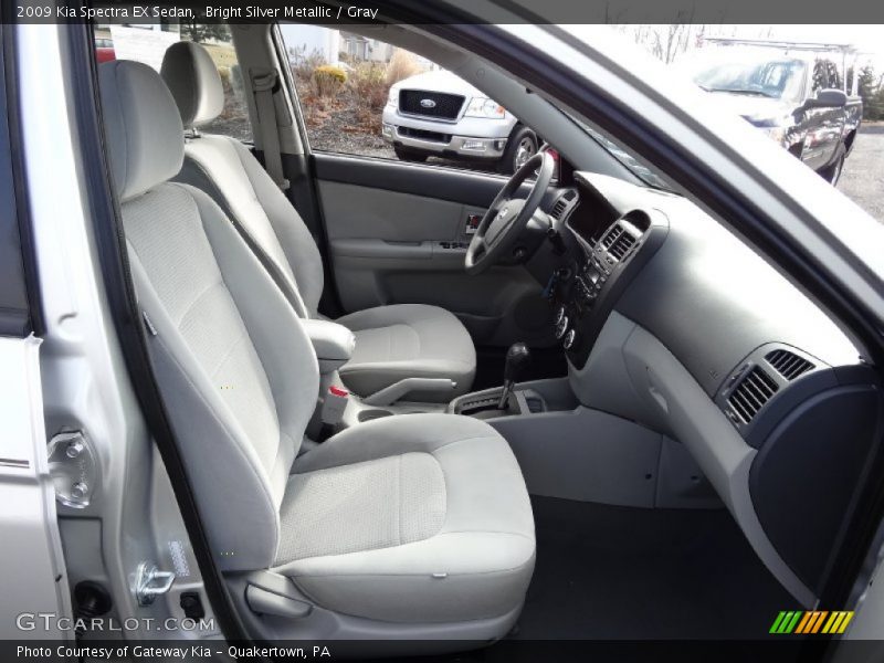 Bright Silver Metallic / Gray 2009 Kia Spectra EX Sedan