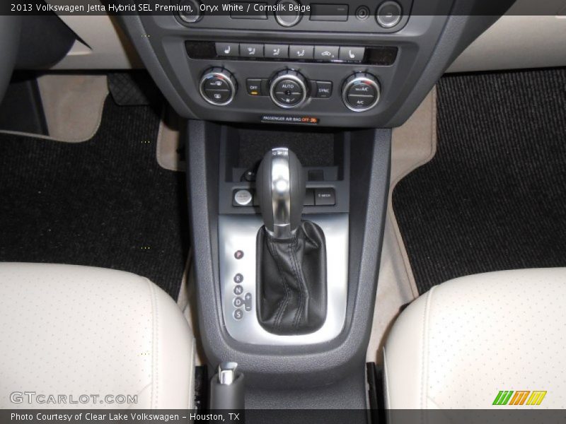 Oryx White / Cornsilk Beige 2013 Volkswagen Jetta Hybrid SEL Premium