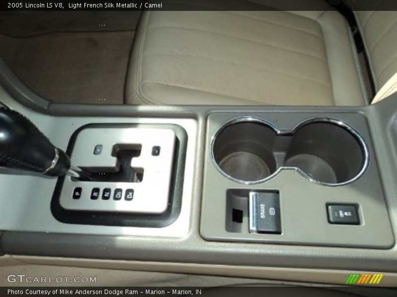 Light French Silk Metallic / Camel 2005 Lincoln LS V8