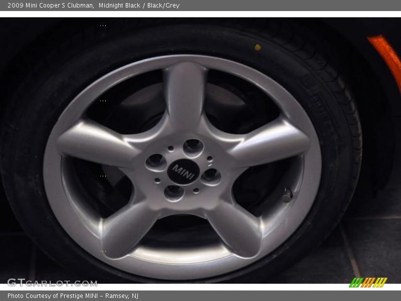Midnight Black / Black/Grey 2009 Mini Cooper S Clubman
