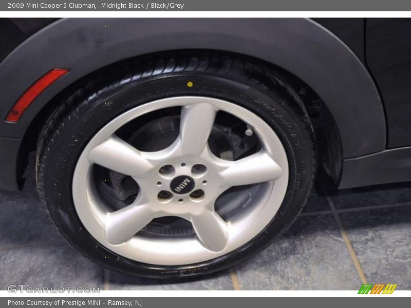 Midnight Black / Black/Grey 2009 Mini Cooper S Clubman