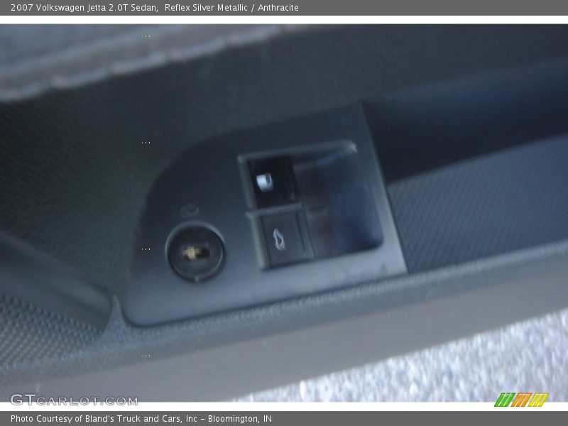 Reflex Silver Metallic / Anthracite 2007 Volkswagen Jetta 2.0T Sedan