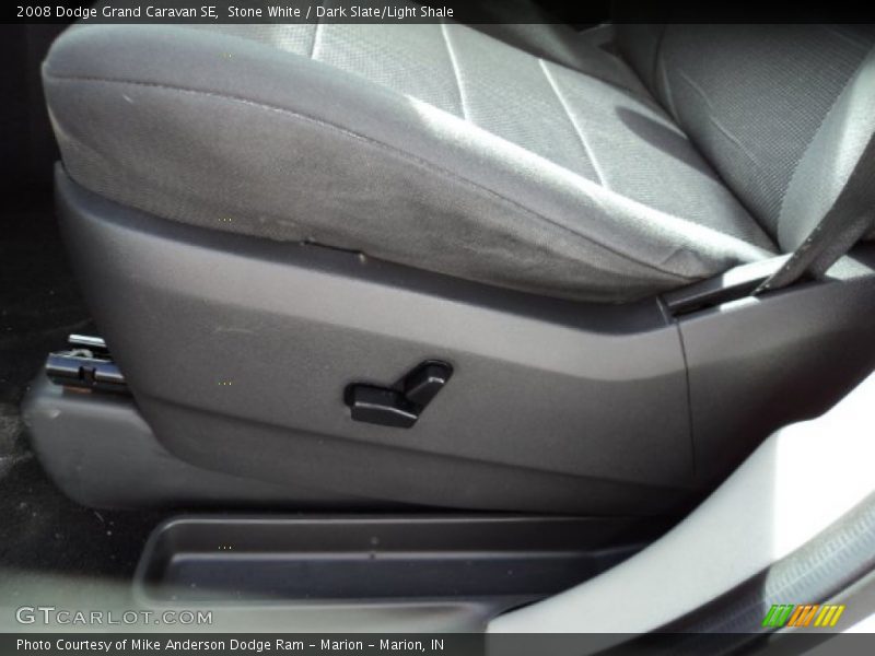 Stone White / Dark Slate/Light Shale 2008 Dodge Grand Caravan SE