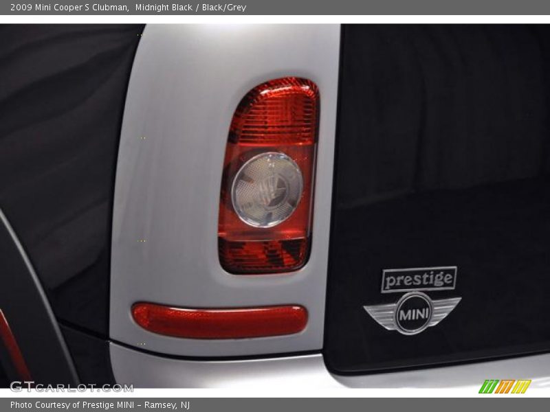 Midnight Black / Black/Grey 2009 Mini Cooper S Clubman