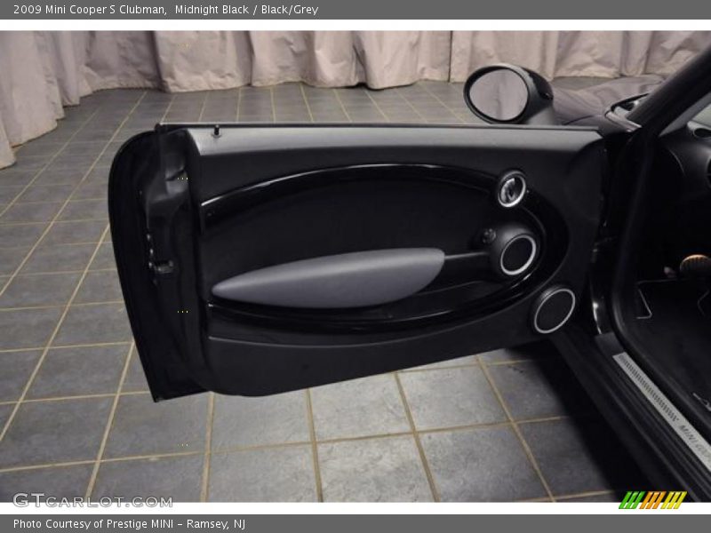 Midnight Black / Black/Grey 2009 Mini Cooper S Clubman