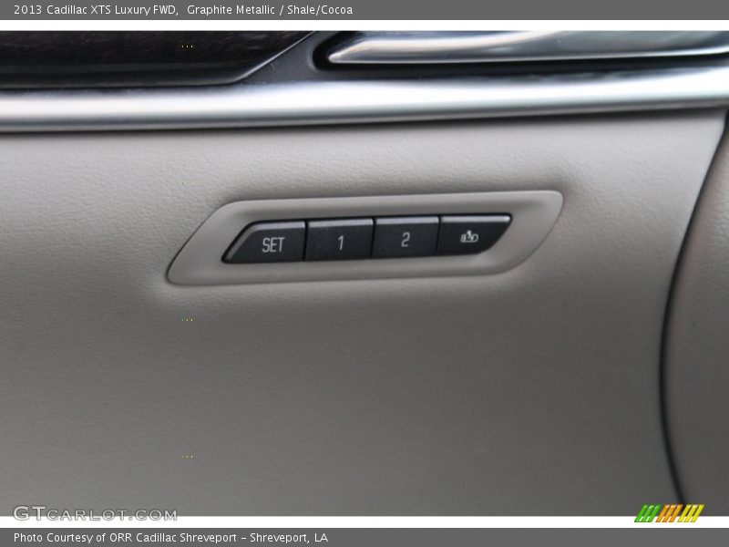 Graphite Metallic / Shale/Cocoa 2013 Cadillac XTS Luxury FWD