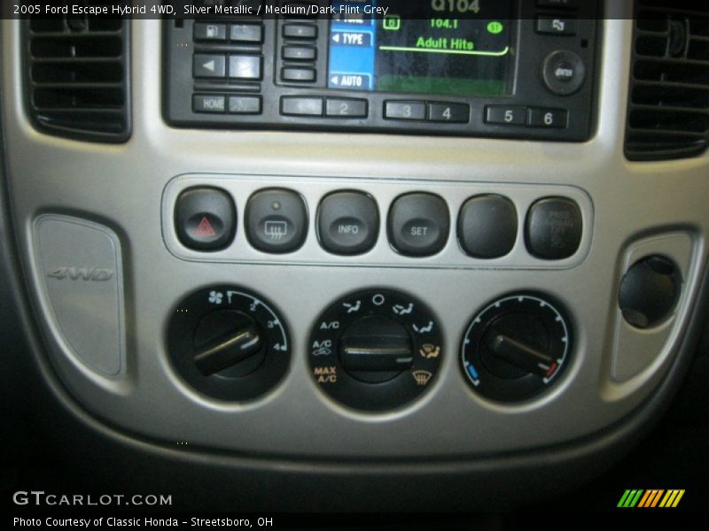 Silver Metallic / Medium/Dark Flint Grey 2005 Ford Escape Hybrid 4WD
