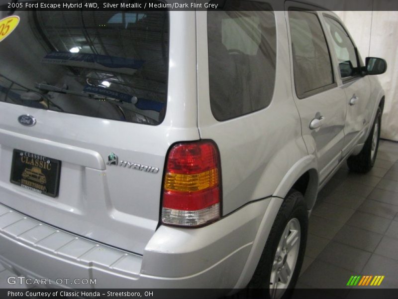 Silver Metallic / Medium/Dark Flint Grey 2005 Ford Escape Hybrid 4WD