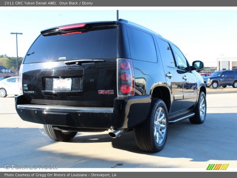 Onyx Black / Ebony 2011 GMC Yukon Denali AWD