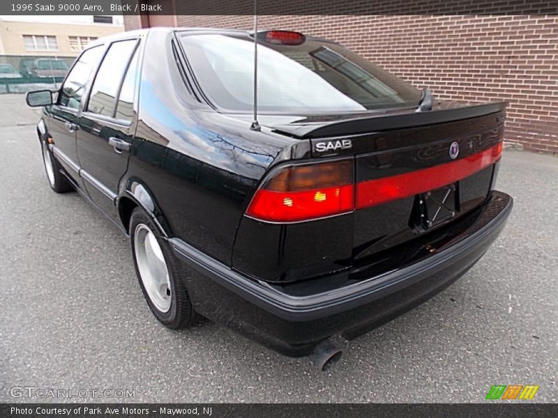 Black / Black 1996 Saab 9000 Aero