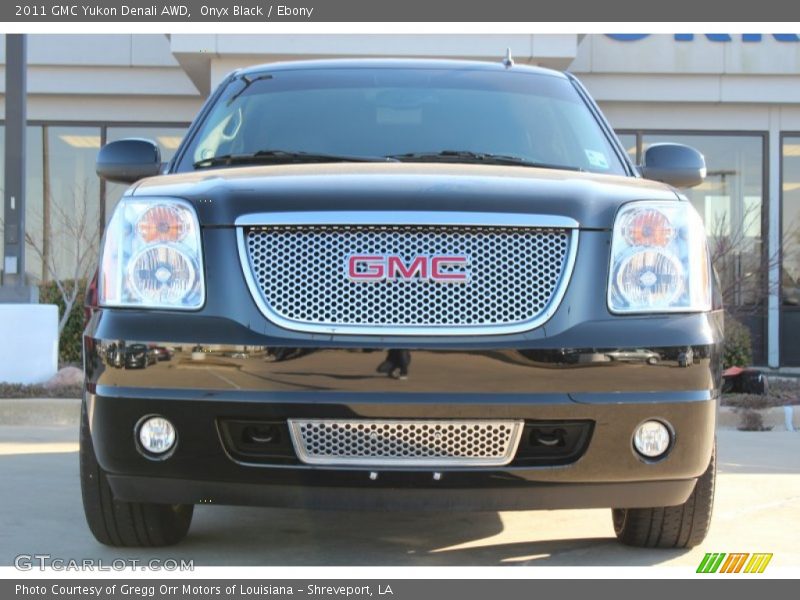 Onyx Black / Ebony 2011 GMC Yukon Denali AWD