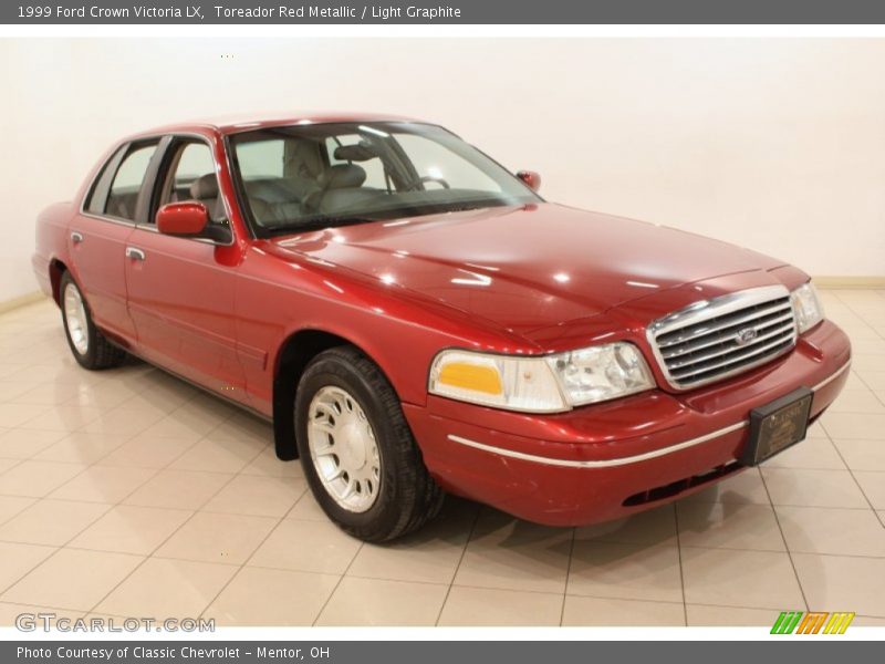 Toreador Red Metallic / Light Graphite 1999 Ford Crown Victoria LX