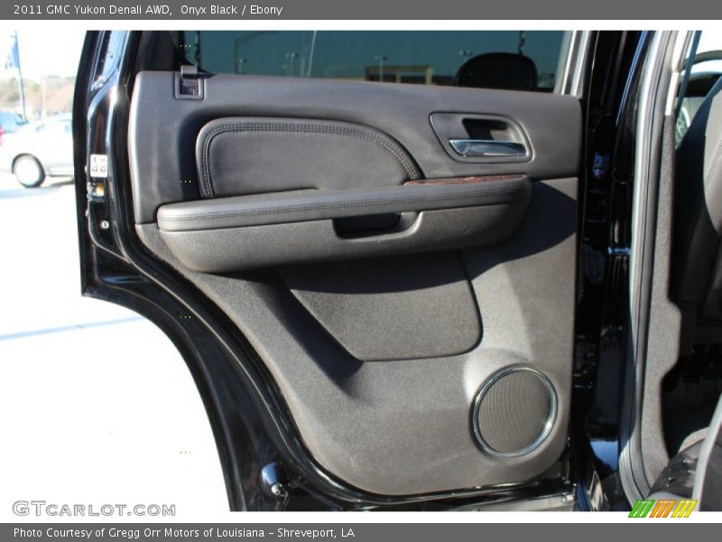 Onyx Black / Ebony 2011 GMC Yukon Denali AWD