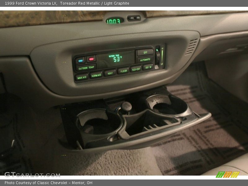Toreador Red Metallic / Light Graphite 1999 Ford Crown Victoria LX
