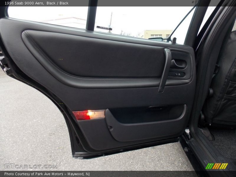 Black / Black 1996 Saab 9000 Aero