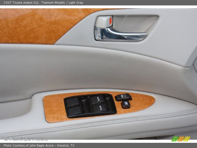 Titanium Metallic / Light Gray 2007 Toyota Avalon XLS