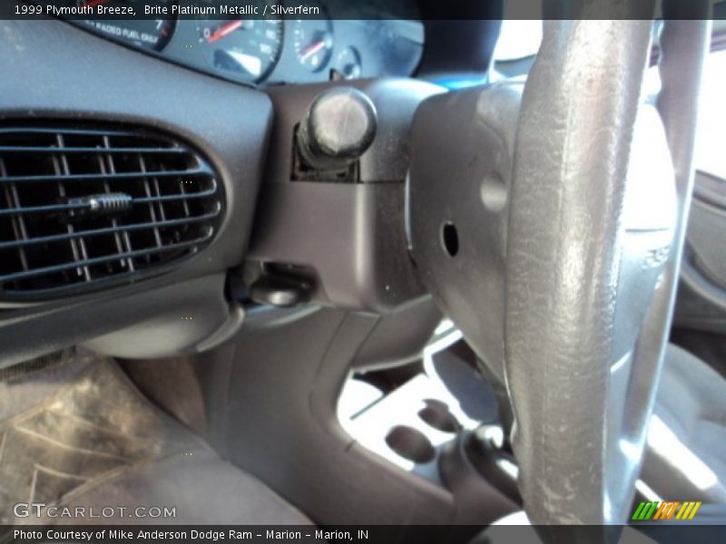 Brite Platinum Metallic / Silverfern 1999 Plymouth Breeze