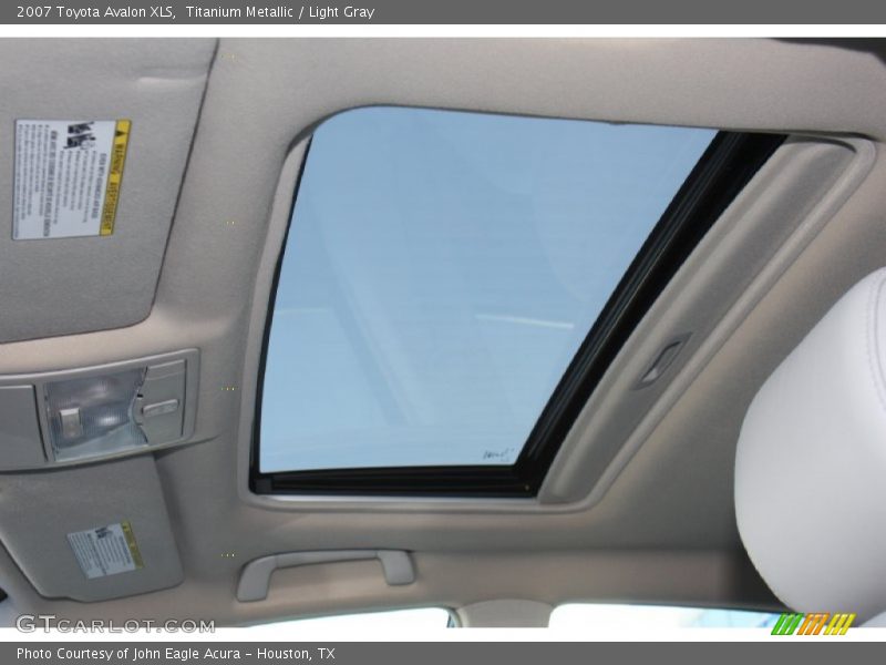 Titanium Metallic / Light Gray 2007 Toyota Avalon XLS