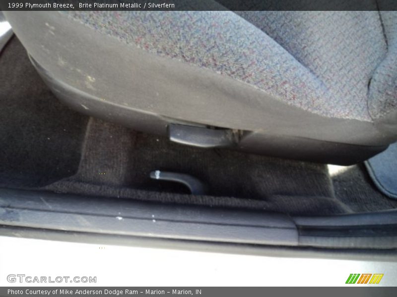 Brite Platinum Metallic / Silverfern 1999 Plymouth Breeze