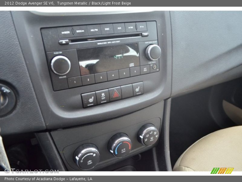 Tungsten Metallic / Black/Light Frost Beige 2012 Dodge Avenger SE V6